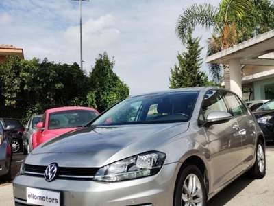 Volkswagen Golf  1.6 TDI 115CV 5p. Business BMT Grigio usata Modica