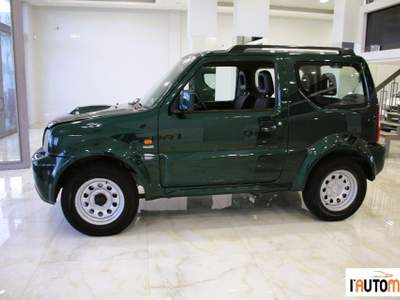 Suzuki Jimny  1.5 ddis 4wd Verde usata Aci Catena