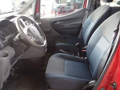 Nissan Evalia NV200 1.6 16V Rosso usata Castelnuovo Rangone