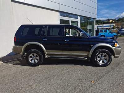 Mitsubishi Pajero Sport 2.5 TDI Instyle Nero usata Scarperia e San Piero