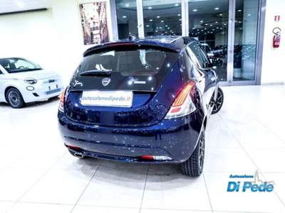 Lancia Ypsilon 1.0 FireFly 5 porte S&S Hybrid Ecochic Gold Blu/Azzurro usata Matera