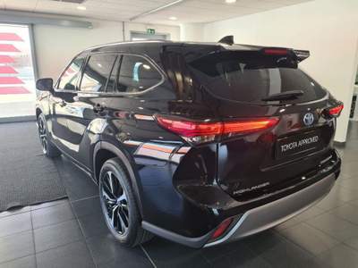 Toyota Highlander 2.5H AWD-i E-CVT Executive Nero usata Cagliari