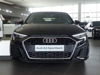 Audi A3 SPB 35 TDI S tronic S line edition Nero usata Modena