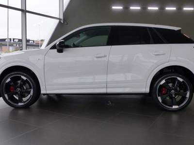 Audi Q2 40 TFSI quattro S tronic Identity Black Bianco usata Modena