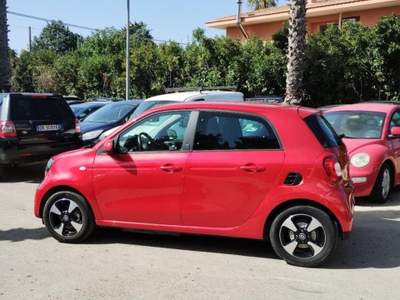 Smart ForFour EQ Passion Rosso usata Modica
