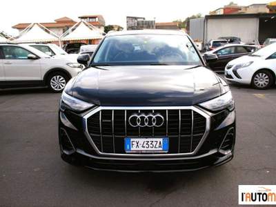 Audi Q3  40 2.0 tfsi S line edition quattro s-tronic usata Aci Catena