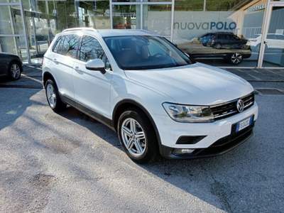 Volkswagen Tiguan  2.0 TDI DSG 4MOTION Business BMT Bianco usata Eupilio