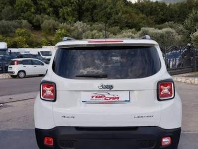 Jeep Renegade 2.0 mjt Limited 4wd 140cv auto Bianco usata Gioia Sannitica