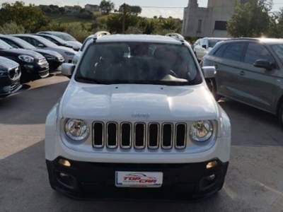 Jeep Renegade 2.0 mjt Limited 4wd 140cv auto Bianco usata Gioia Sannitica