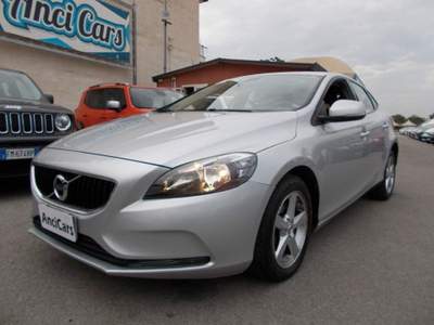 Volvo V40 D2 Business Argento usata San Giuseppe Vesuviano