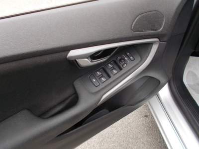 Volvo V40 D2 Business Argento usata San Giuseppe Vesuviano
