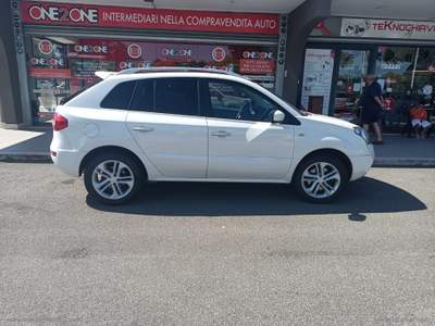 Renault Koleos Koleos Blue dCi 150 CV X-Tronic Exec. AUTO IN BUONE CONDIZIONI GENERALI NONOSTANTI KM         Bianco usata Roma