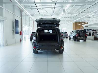 Land Rover Range Rover Sport 3.0D l6 249 CV HSE Dynamic Nero usata Padova