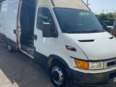 Iveco Daily 35 C 11 FURGONE GRANVOLUME PASSO LUNGO GEMELLARE Bianco usata Roma