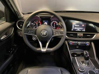 Alfa Romeo Giulia 2.2 Turbodiesel 150 CV AT8 Business Grigio usata Castelnuovo Rangone