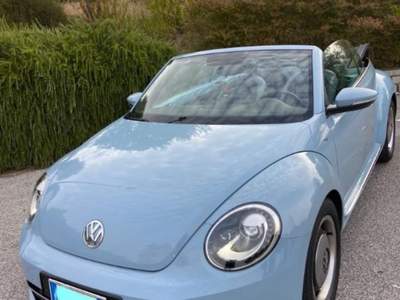 Volkswagen New Beetle 1.6 TDI VINTAGE EDITION Blu/Azzurro usata Roma