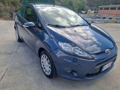 Ford Fiesta Unicoproprietario - ok neopatentati Blu/Azzurro usata Genova