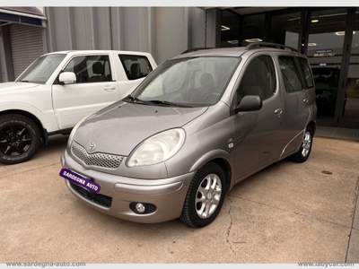 Toyota Yaris Yaris Verso 1.4 Tdi D-4D Sol                                                         Grigio usata Sassari