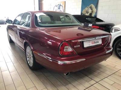 Jaguar XJ 4.2 V8 cat Executive Lilla usata Cassina de' Pecchi