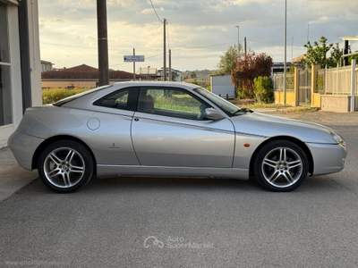 Alfa Romeo Gtv/Spider Gtv 2.0i JTS 16V Argento usata Barrafranca