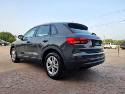 Audi Q3 35 2.0 tdi Business s-tronic Grigio usata Ispica