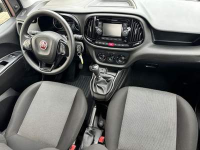 Fiat Doblò 1.4 T-Jet 16V Lounge Nero usata Castelnuovo Rangone