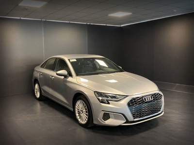 Audi A3 SPB 35 TDI S tronic Argento usata Castelnuovo Rangone