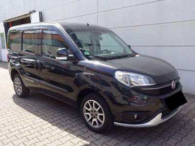 Fiat Doblò Doblò 1.6 MJT 16V 120CV Trekking Nero usata Castelnuovo Rangone