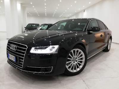 Audi A8 Condizioni eccellenti sempre box non fumatore usata San Cesareo