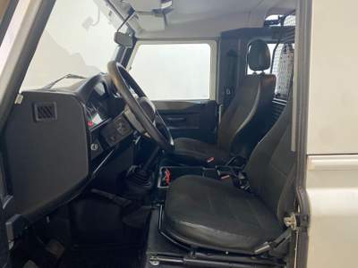 Land Rover Defender SE N1 Ex Enel ^ Iva Esposta * Gancio traino Bianco usata Pordenone