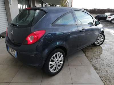 Opel Corsa Condizioni eccellenti, garanzia 18 mesi usata San Cesareo