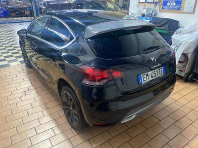 DS Automobiles DS 4 1.6 e-HDi 110 airdream CMP6 Sport Chic Nero usata Melegnano