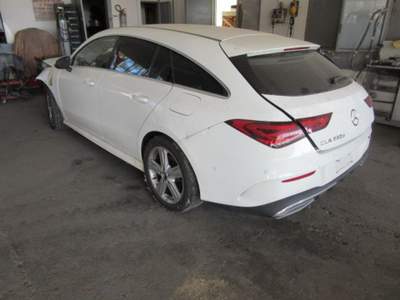 Mercedes-Benz CLA d Automatic Shooting Brake Premium Bianco usata MAGENTA