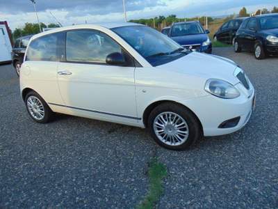 Lancia Ypsilon  usata Viterbo