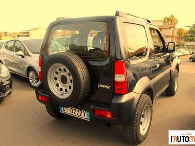 Suzuki Jimny  1.5 ddis 4wd Nero usata Aci Catena