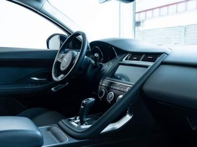 Jaguar E-Pace 2.0D 150 CV AWD aut. Bianco usata Padova