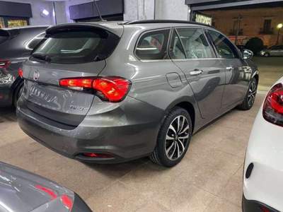 Fiat Tipo SW LOUNGE PREMIUM 1.6 MJT 120CV MY18 - VARI COLOR Bianco usata Melito di Napoli