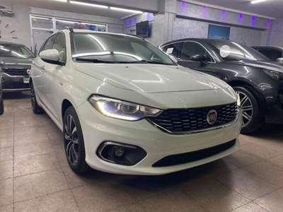 Fiat Tipo SW LOUNGE PREMIUM 1.6 MJT 120CV MY18 - VARI COLOR Bianco usata Melito di Napoli