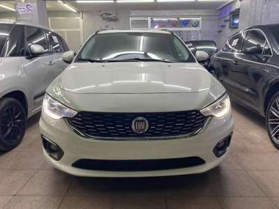 Fiat Tipo SW LOUNGE PREMIUM 1.6 MJT 120CV MY18 - VARI COLOR Bianco usata Melito di Napoli