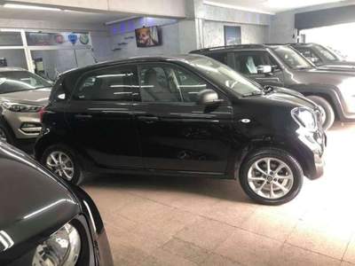 Smart ForFour PASSION EDITION 1.0 BENZ 70CV-APRI FOTO VARI COLO Nero usata Melito di Napoli