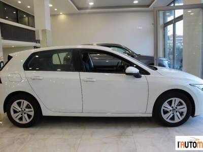 Volkswagen Golf  2.0 tdi scr Style 115cv usata Aci Catena
