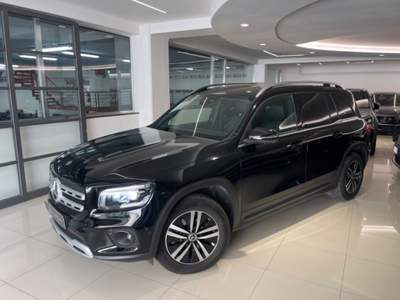 Mercedes-Benz Classe GLB d Automatic 4Matic Business Extra Nero usata Sant'Antonio Abate