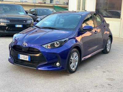 Toyota Yaris 1.0 5 porte Business Blu/Azzurro usata Alcamo