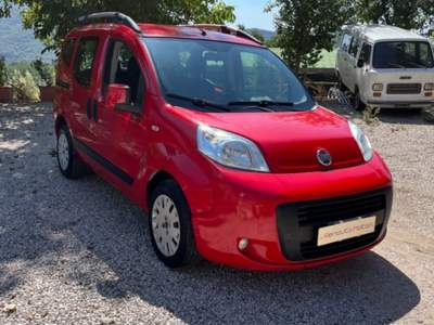 Fiat QUBO 1.3 MJT 95 CV Dynamic Rosso usata Vico Equense