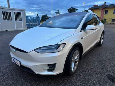 Tesla Model X Long Range AWD 7Posti con Gancio Traino Bianco usata San Giovanni Lupatoto