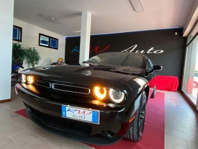 Dodge Challenger Dodge Challenger 3.6 v6  sxt Aut. Blacktop Super track Nero usata Ponte di Piave