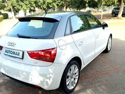 Audi A1 AUDI A1 SPORTBACK 1’6 GASOLIO 66KW CAMBIO AUTOMATICO Bianco usata Acireale