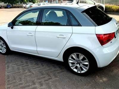 Audi A1 AUDI A1 SPORTBACK 1’6 GASOLIO 66KW CAMBIO AUTOMATICO Bianco usata Acireale