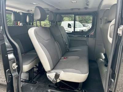 Opel Vivaro 27 2.0 CDTI 114CV Combi 9 posti Nero usata Castelnuovo Rangone