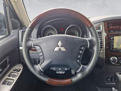 Mitsubishi Pajero 3.2 DI-D 16V aut. 5p. Grigio usata Castelnuovo Rangone